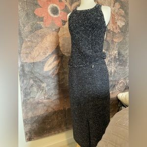 Sleeveless sweater & skirt set